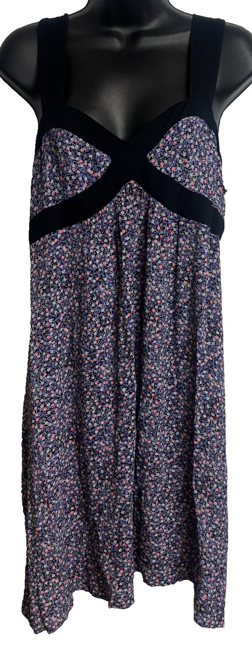 Cinnamon Cami Dress Size 6 Women Purple Ditsy Floral Rayon Smocked Sundress